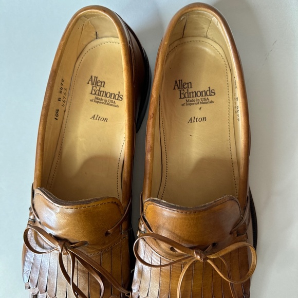 Allen Edmonds Alton Kiltie Loafer Men\'s Size 10.5 B Chestnut Tan Leather Bow Moc main image 4